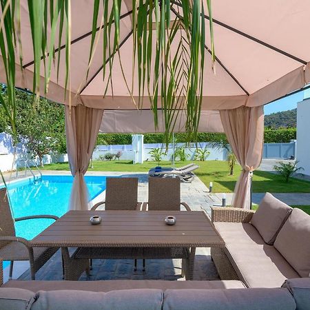 Villa Costa Ixia  Eksteriør billede